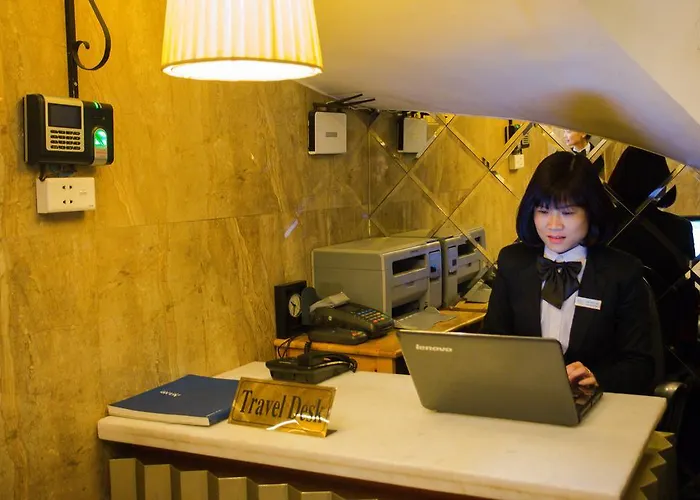 Golden Art Hotel